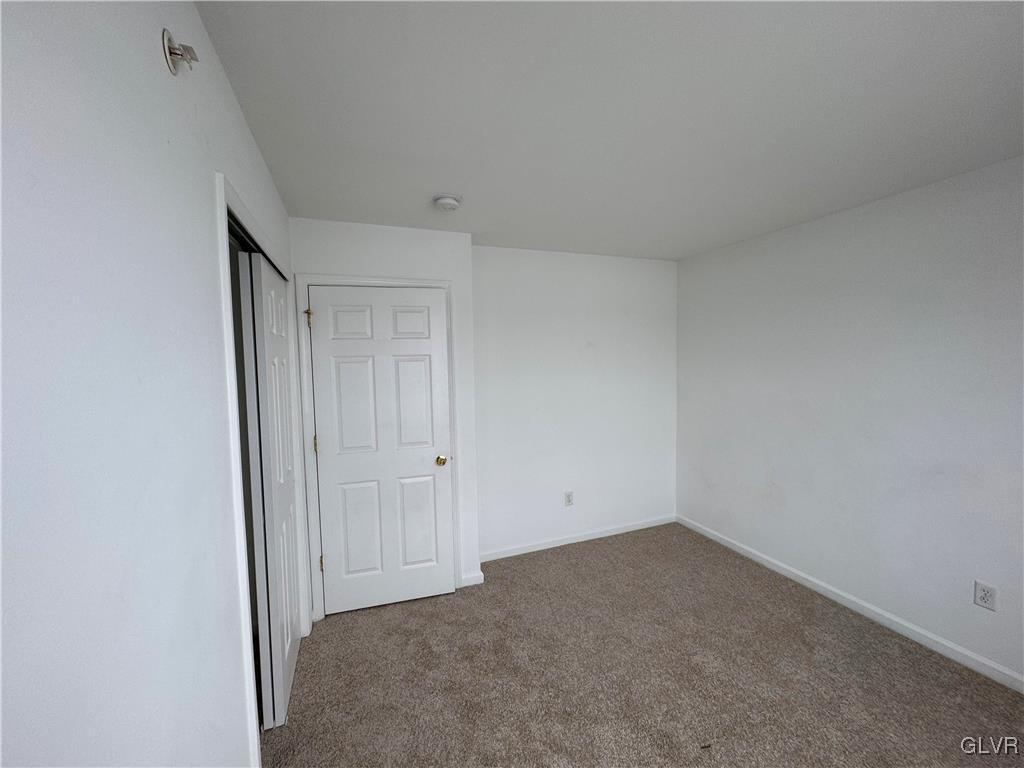 1011 King Way