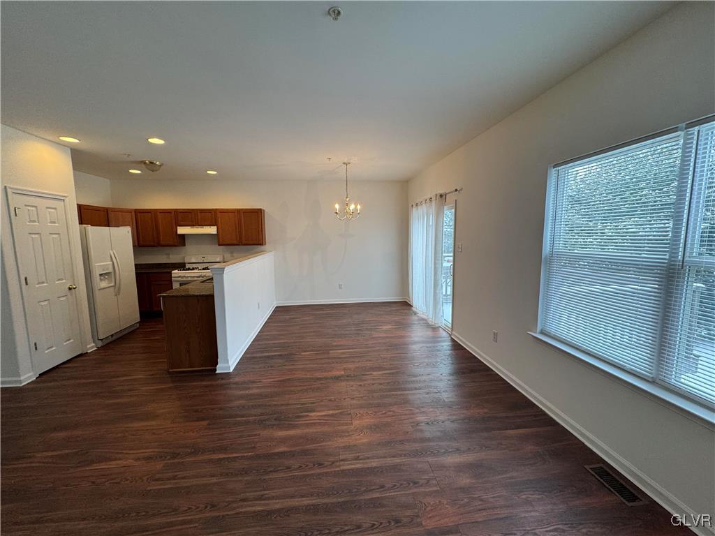 1011 King Way
