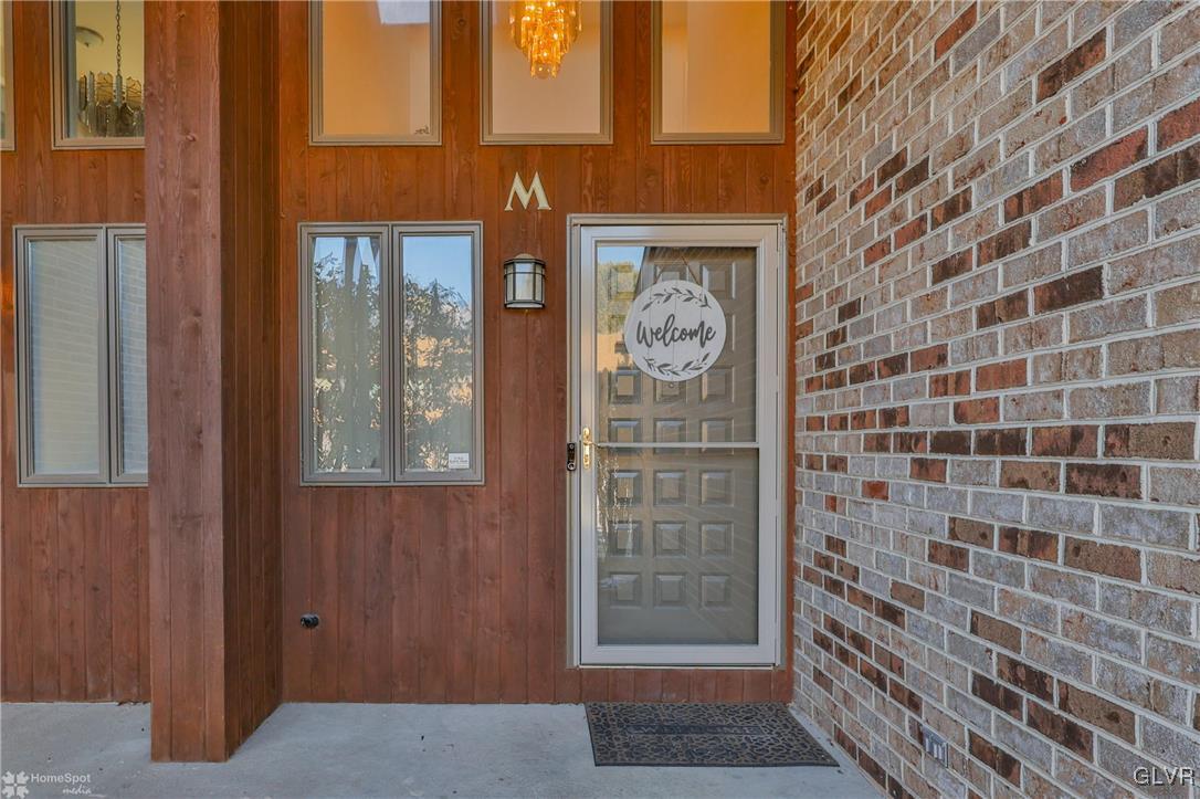1744 Falcon Drive