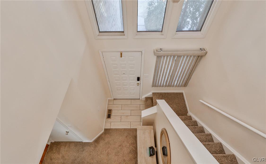 1744 Falcon Drive