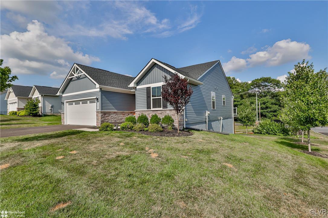 4201 Magnolia Lane