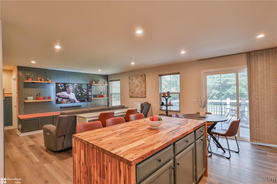 4201 Magnolia Lane