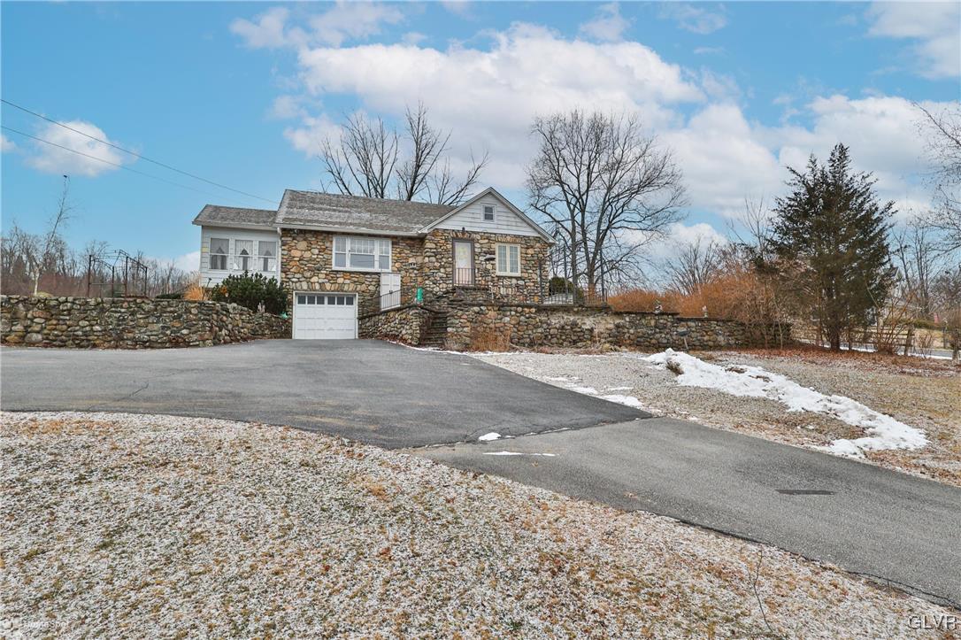 217 Adams Avenue