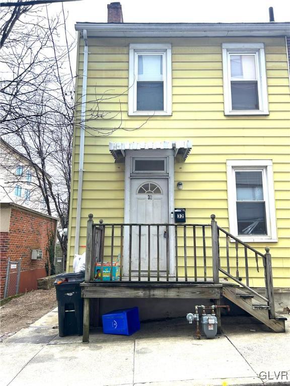 32 West Raspberry Street