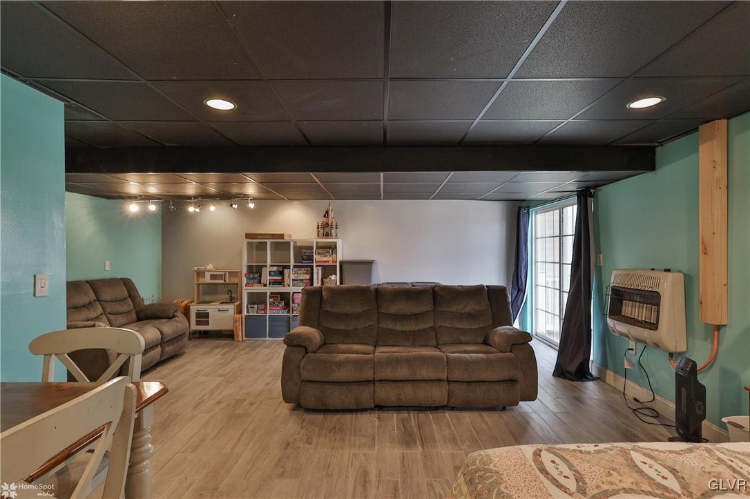 3575 Penfield Way