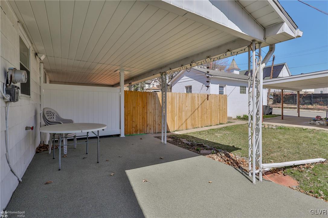 14 B Street