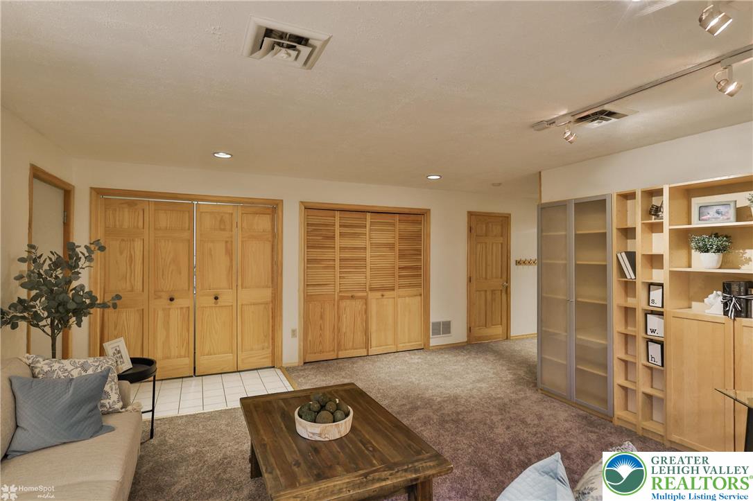 55 Olde Penn Drive