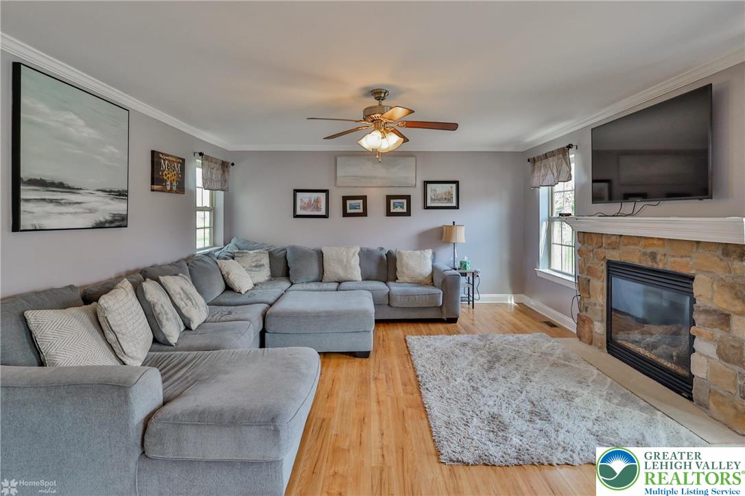 141 Chase Hollow Drive