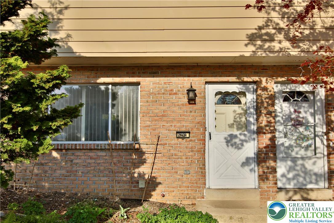 6292 Glen Court