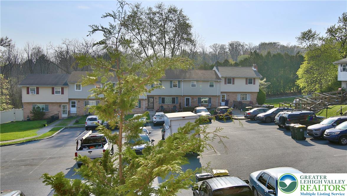 6292 Glen Court