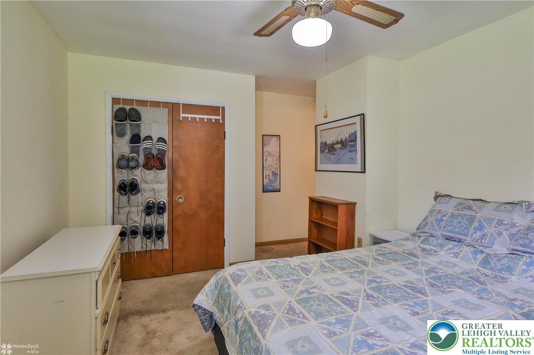 1635 West Livingston Street