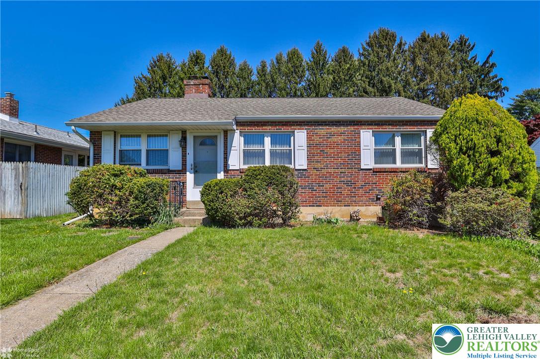 1635 West Livingston Street