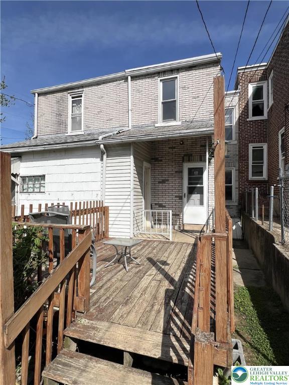 134 East Elm Street