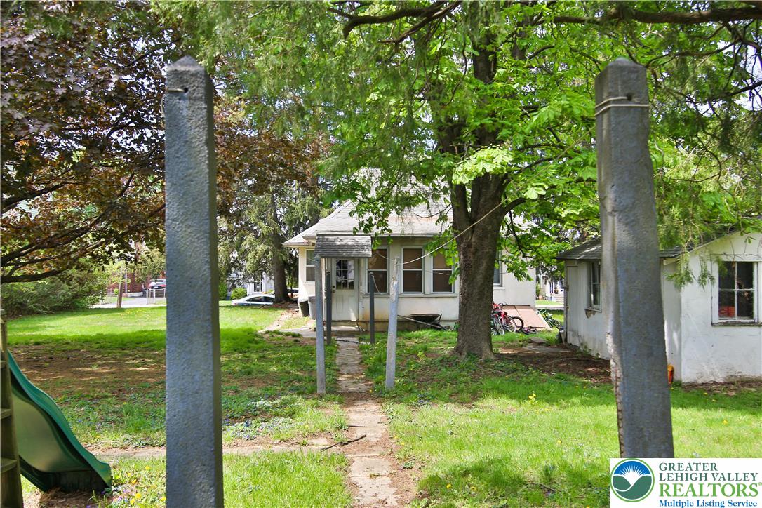 525 6th Street