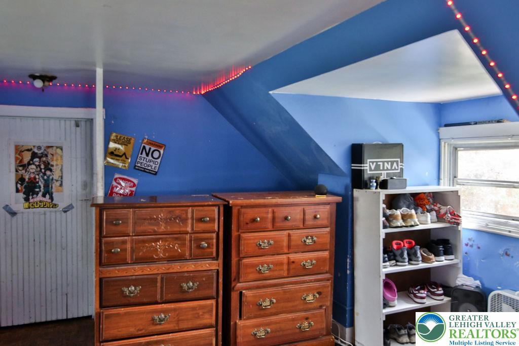 525 6th Street