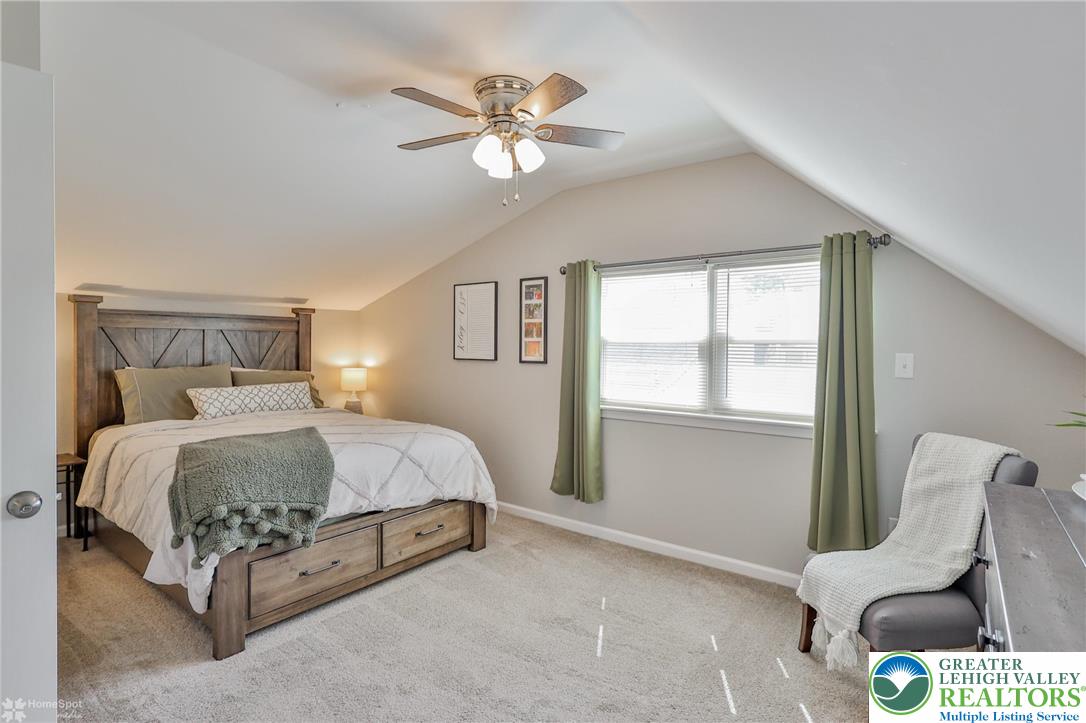 1322 West Rosemont Drive