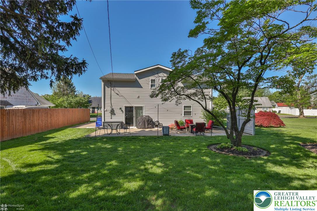 1322 West Rosemont Drive