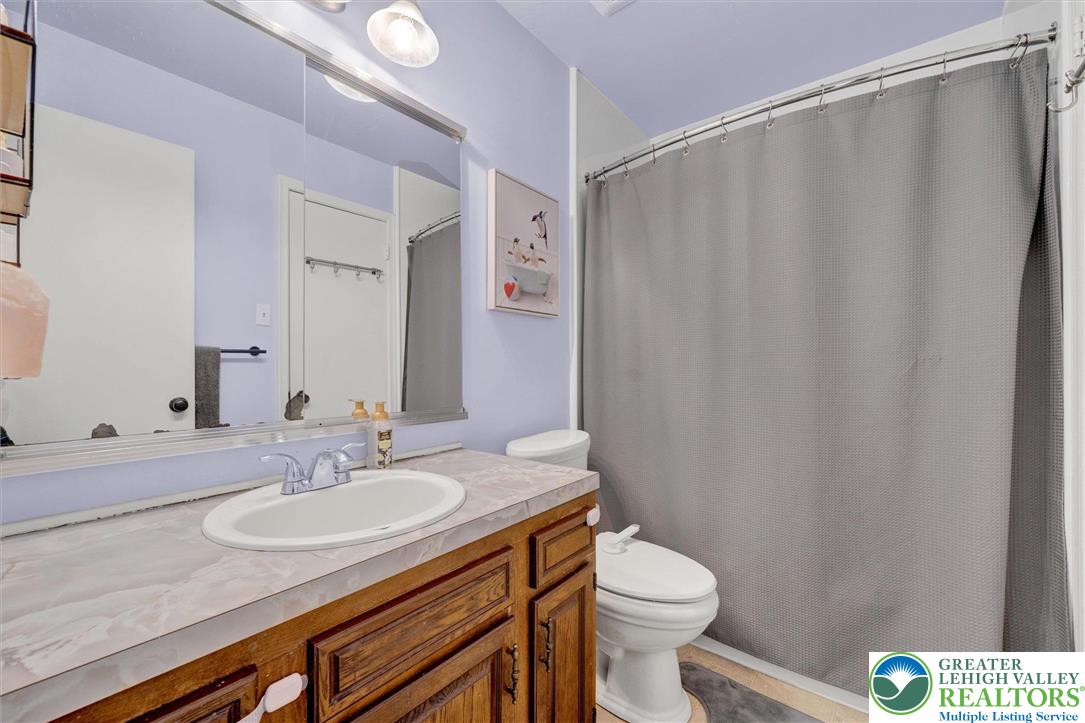 516 Woodbridge Circle