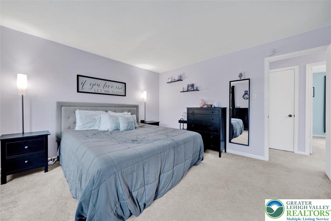 516 Woodbridge Circle