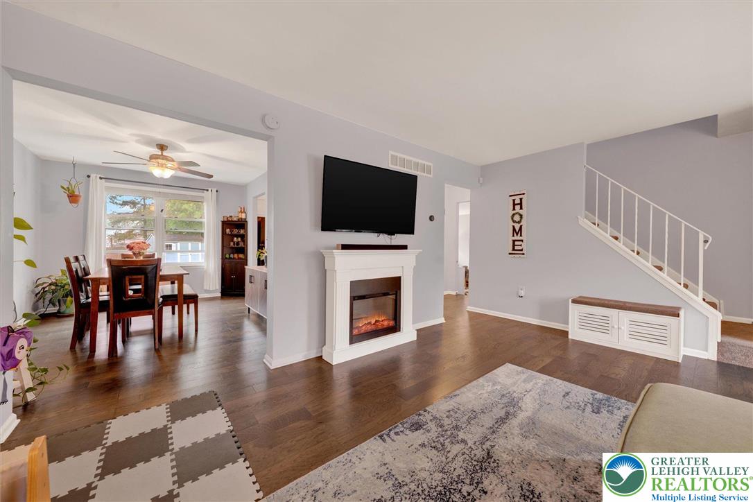 516 Woodbridge Circle