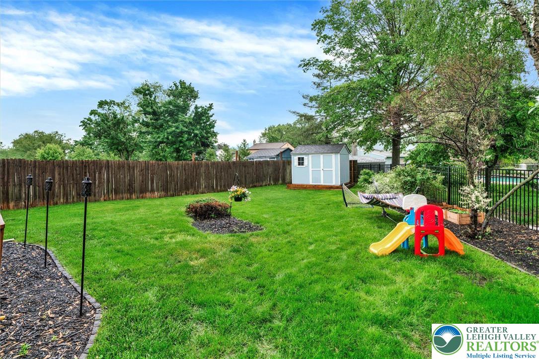 516 Woodbridge Circle