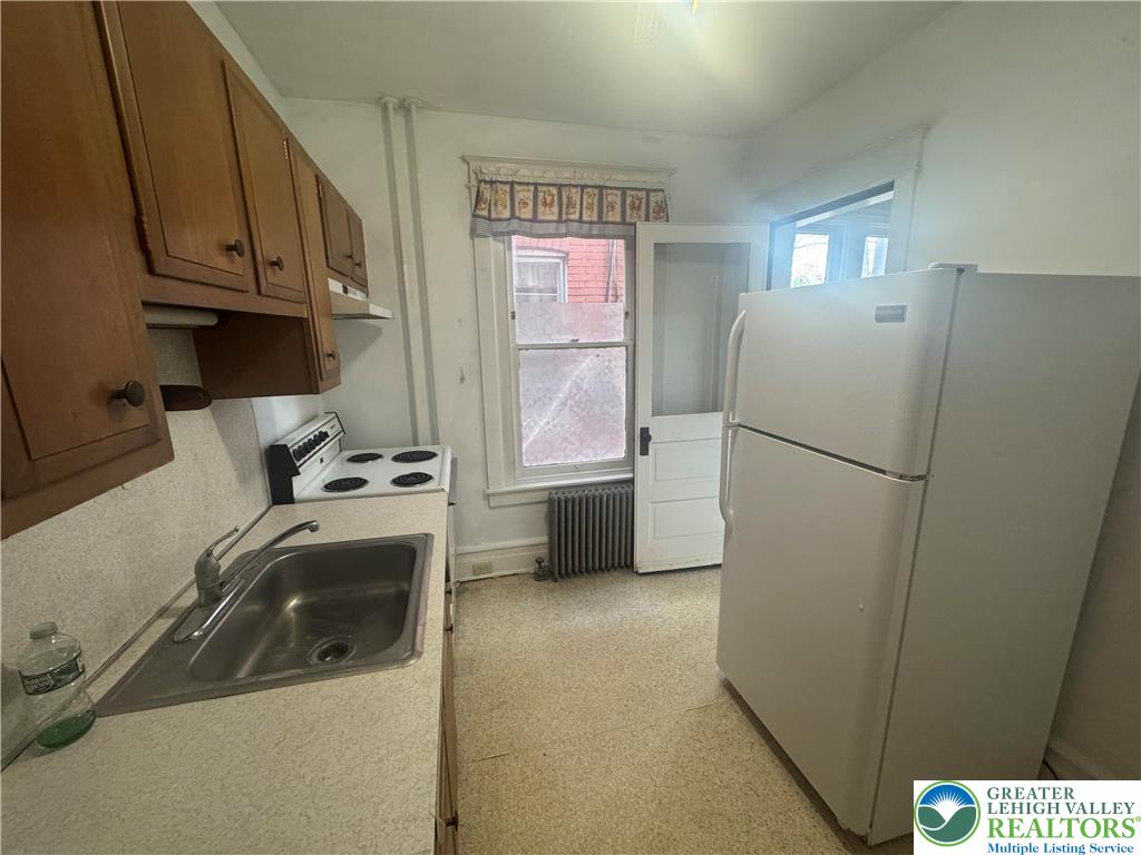 733 North 11th Street 1