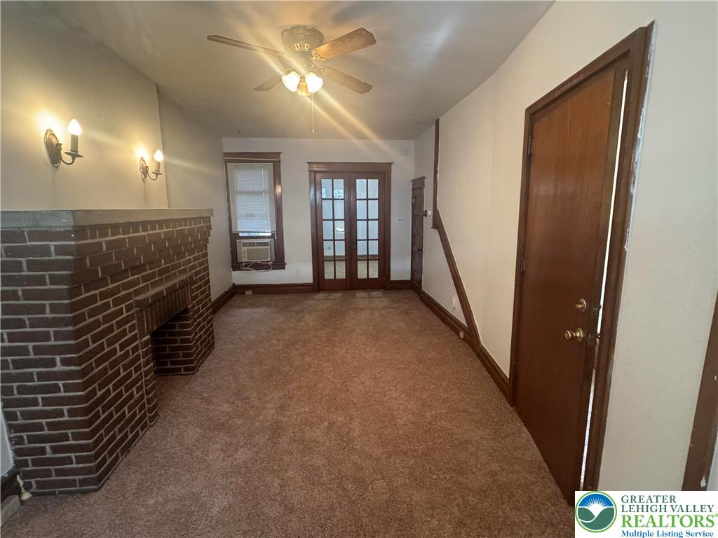 733 North 11th Street 1