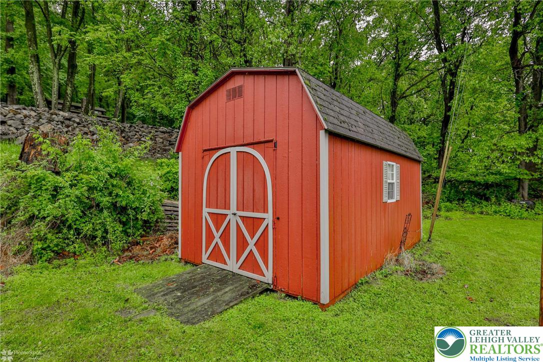 717 Frost Hollow Road