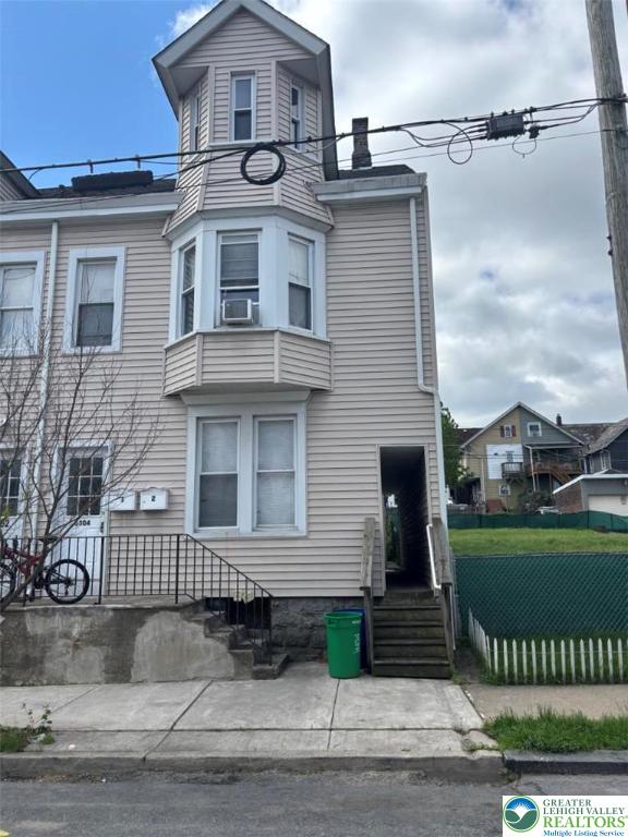 1304 Lehigh Street 1