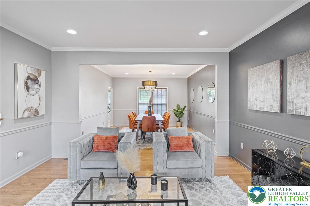 1456 Hennaberry Lane