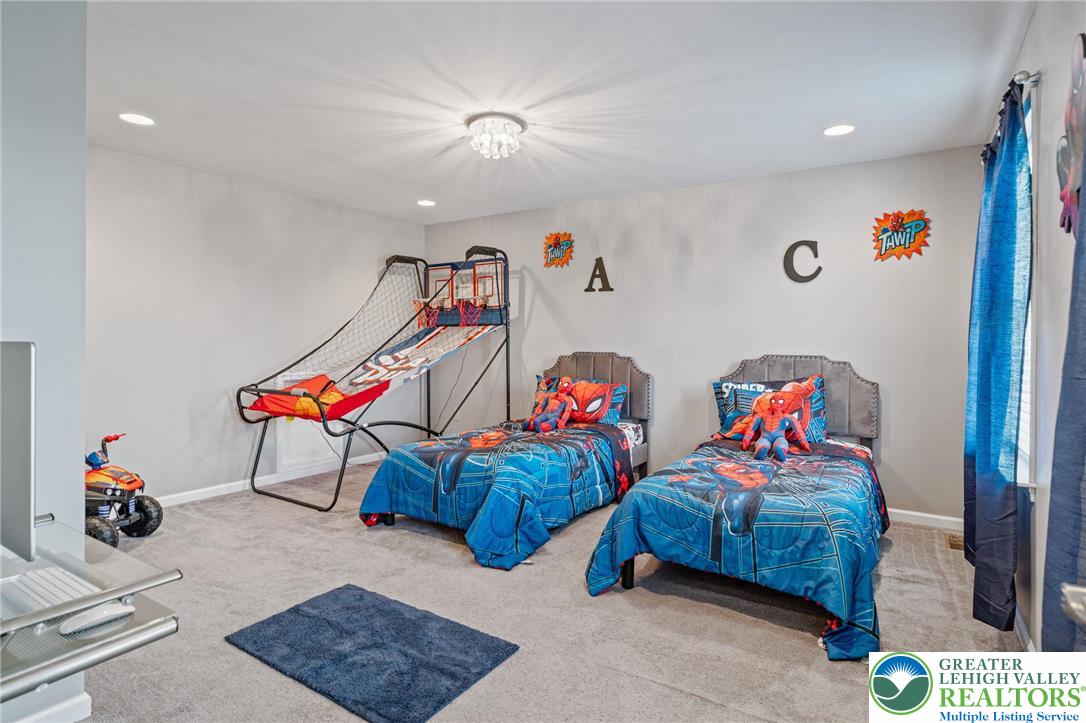 1456 Hennaberry Lane