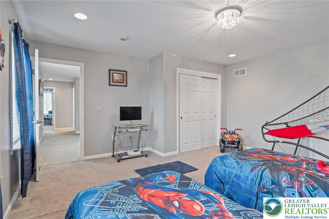 1456 Hennaberry Lane