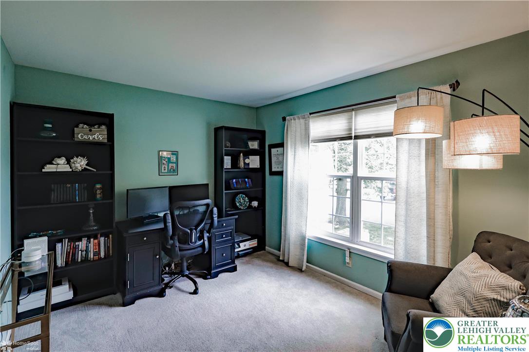 4809 Janet Lane