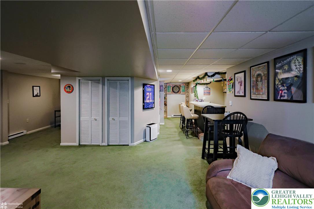 4809 Janet Lane