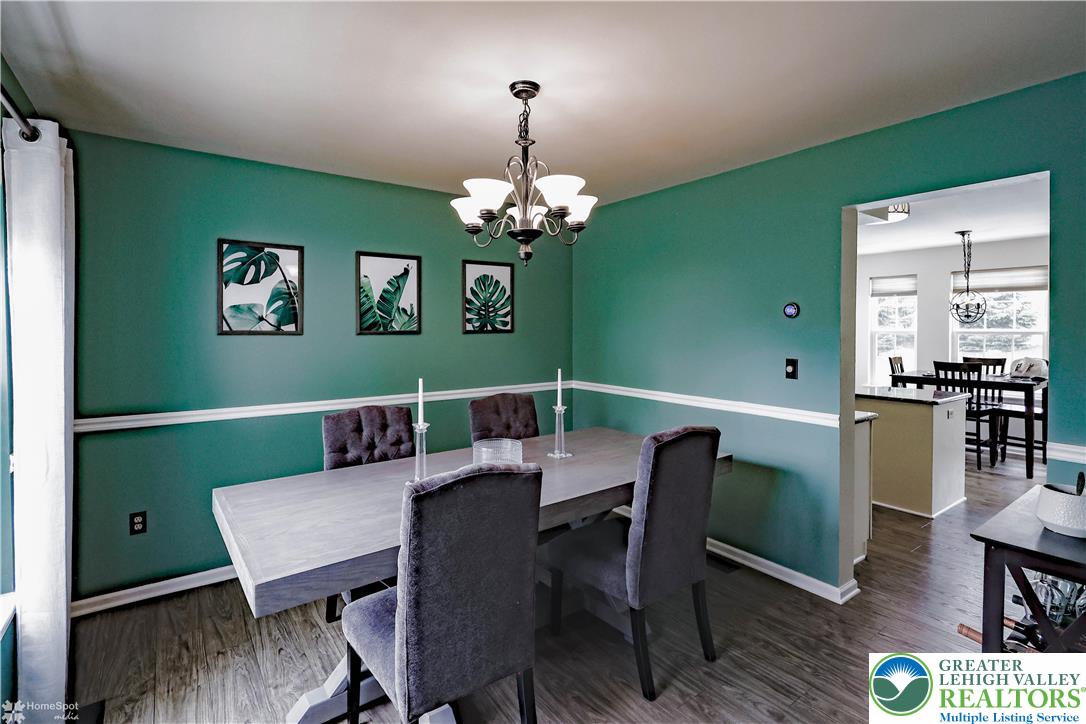 4809 Janet Lane
