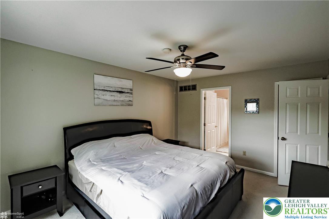4809 Janet Lane