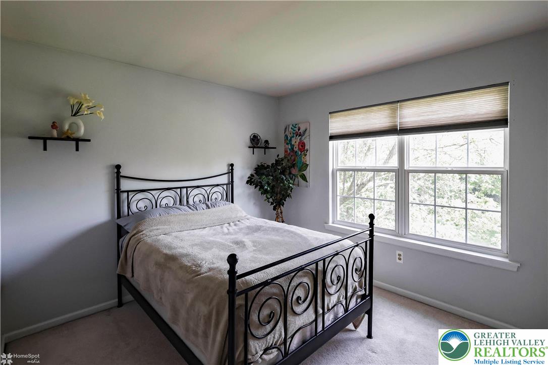 4809 Janet Lane