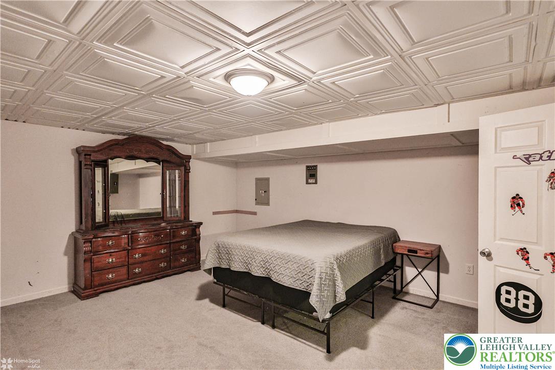 10 Windrift Court