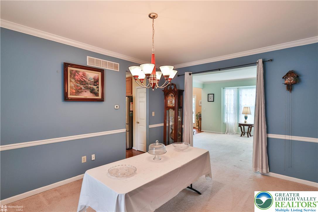 10 Windrift Court