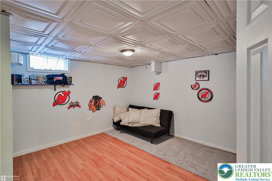 10 Windrift Court