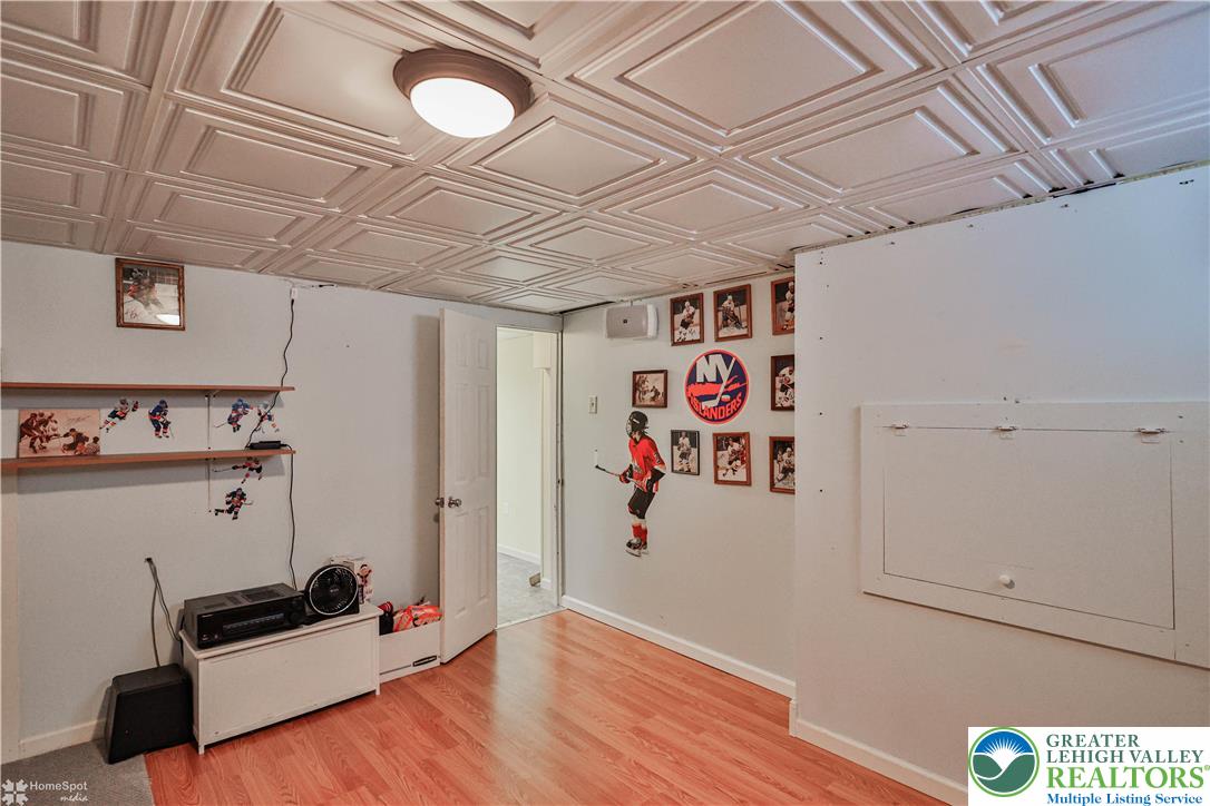 10 Windrift Court