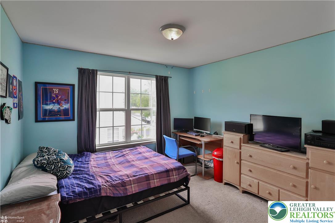 10 Windrift Court