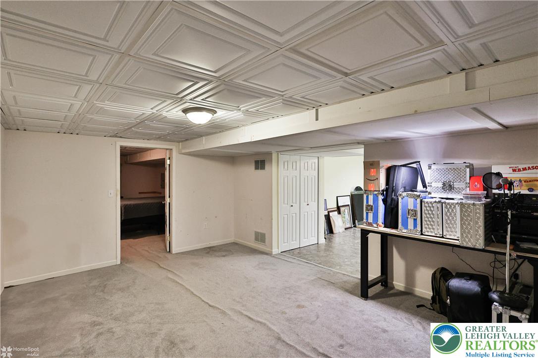 10 Windrift Court