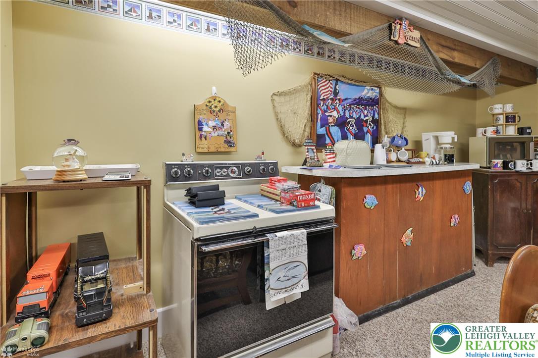 2480 Schlegel Road