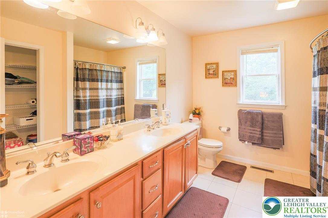 2145 Riverbend Road