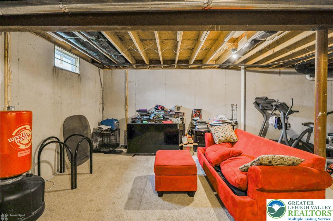 205 Maple Court