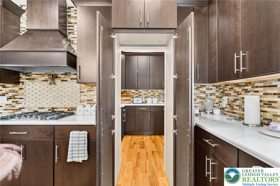 130 Longenbach Avenue