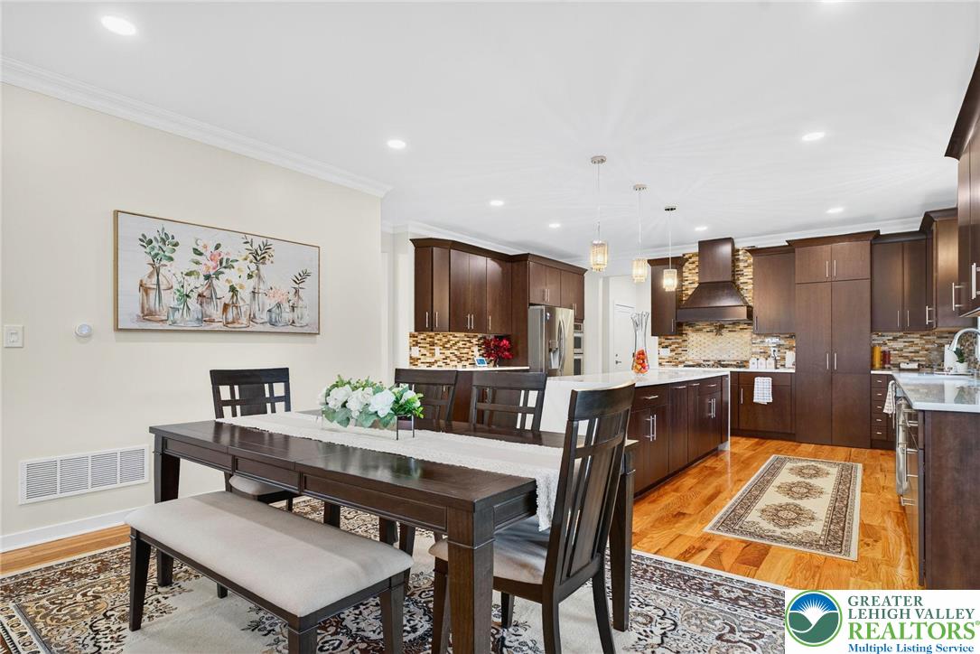 130 Longenbach Avenue