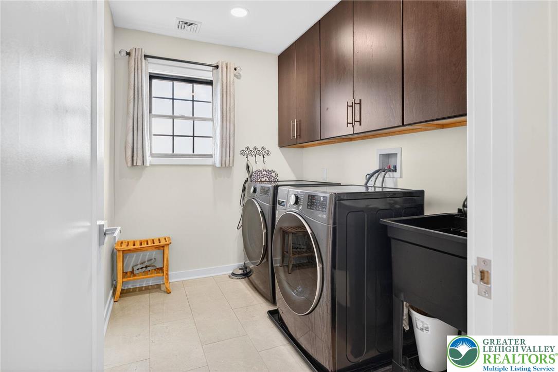 130 Longenbach Avenue