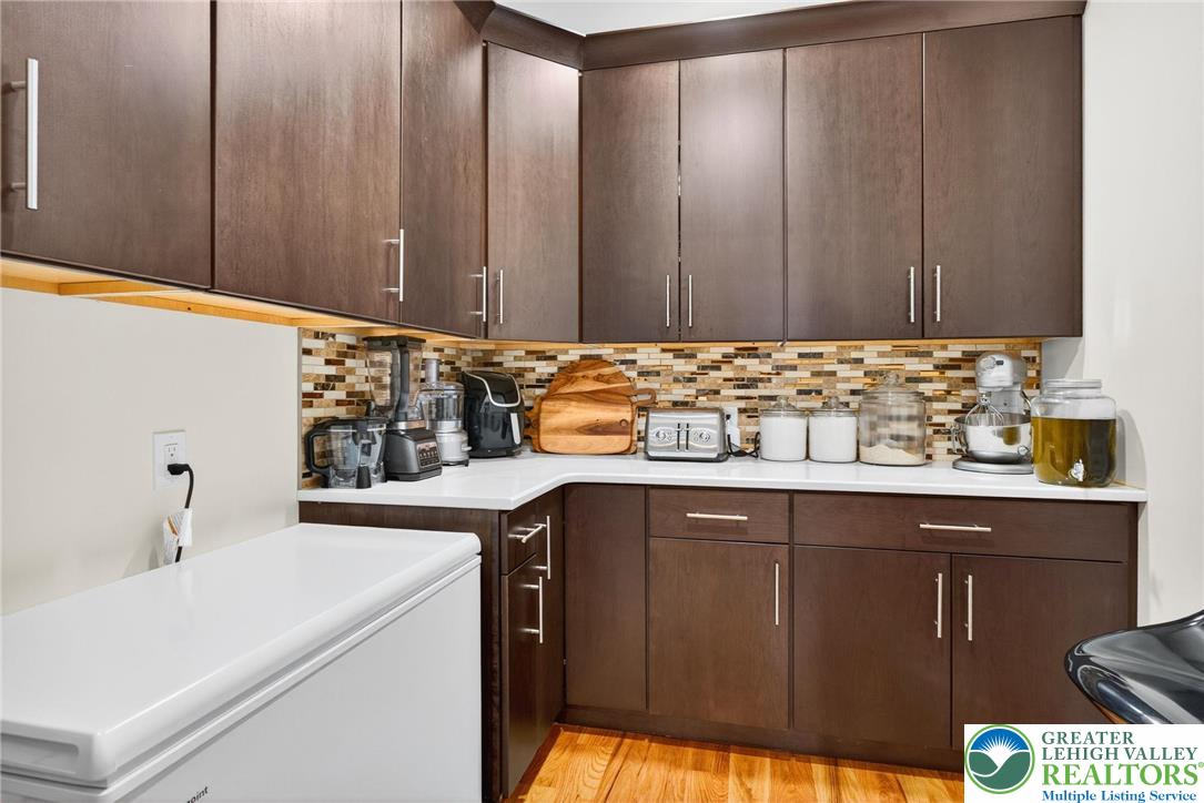 130 Longenbach Avenue